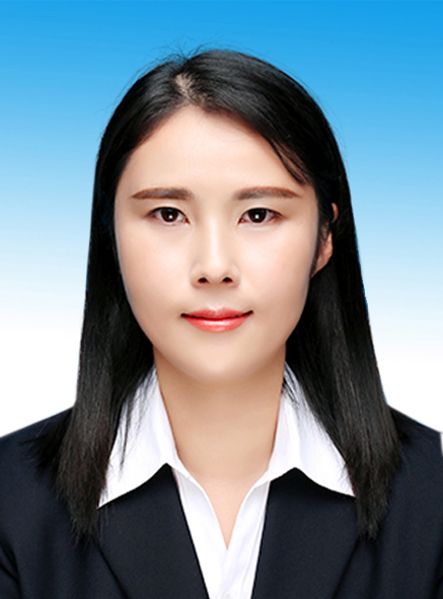 公共管理教研室教师 于玮婧